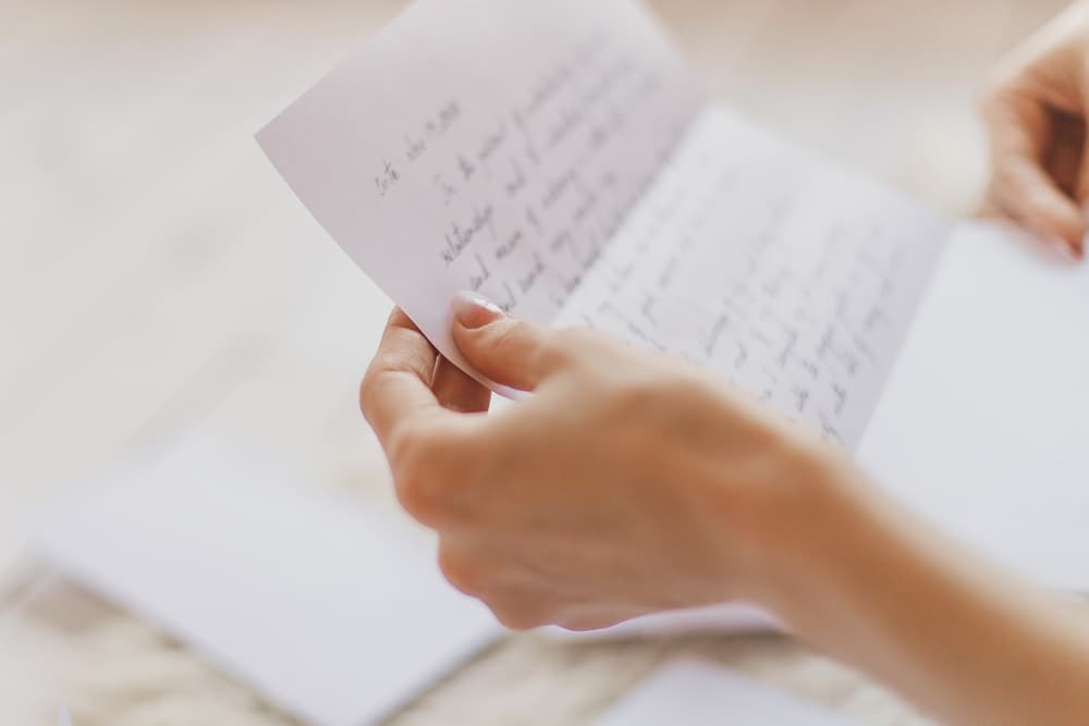 Absence à un enterrement : modèle de lettre